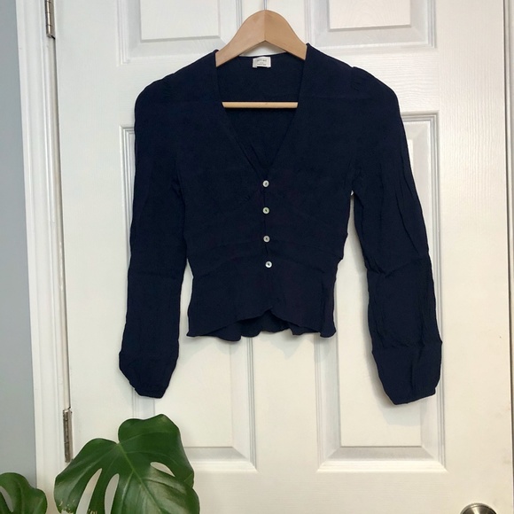 Aritzia Wilfred New Prairie Blouse - Picture 4 of 6